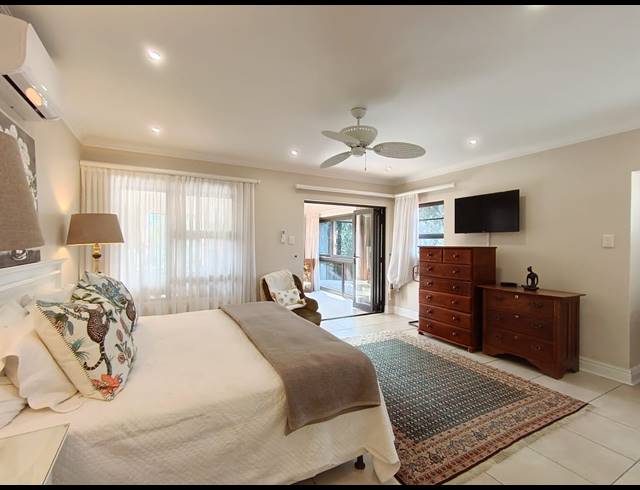 4 BEDROOM HOUSE FOR SALE IN PORT ZIMBALI ESTATE